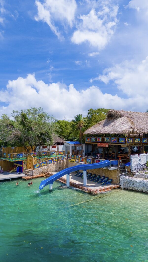 LIZAMAR BEACH CLUB - Image 7