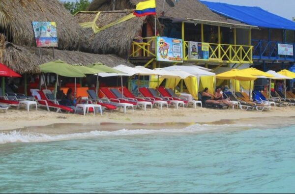 PLAYA BLANCA BARU