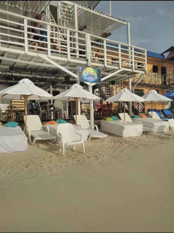 URIEL BEACH CLUB PLAYA TRANQUILA