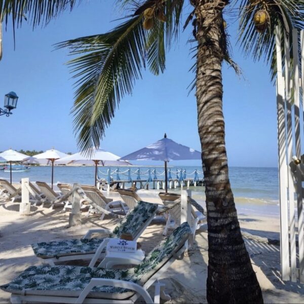 MARINE BEACH - Image 7