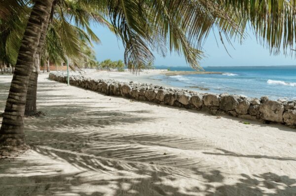ATOLÓN BEACH CLUB - Image 3