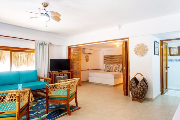 HOTEL ISLA DEL SOL - Image 7